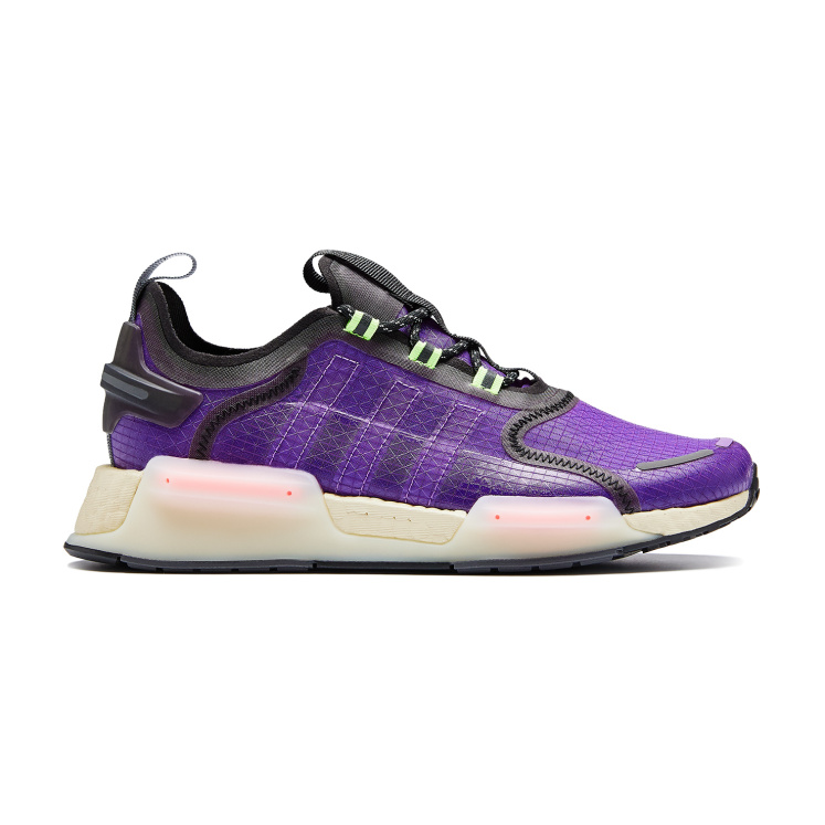 Женские кроссовки adidas NMD_R1 V3