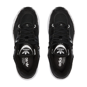 Женские кроссовки adidas ASTIR