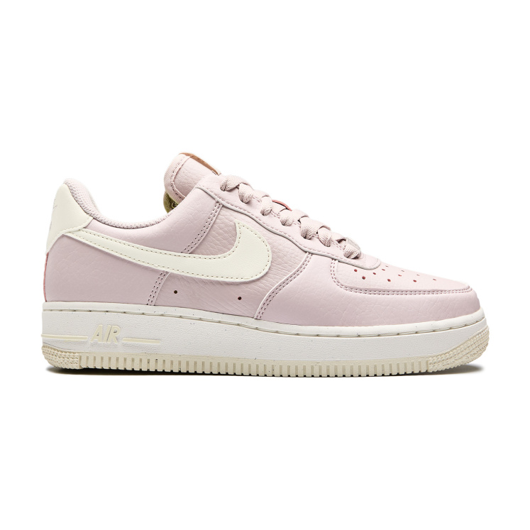 Женские кеды Nike Air Force 1 '07 Next Nature