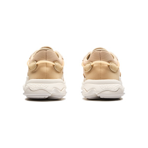 Кроссовки adidas OZWEEGO