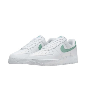 Женские кроссовки Nike Air Force  1 '07