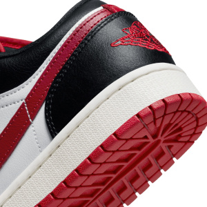 Женские кроссовки Nike AIR JORDAN 1 LOW