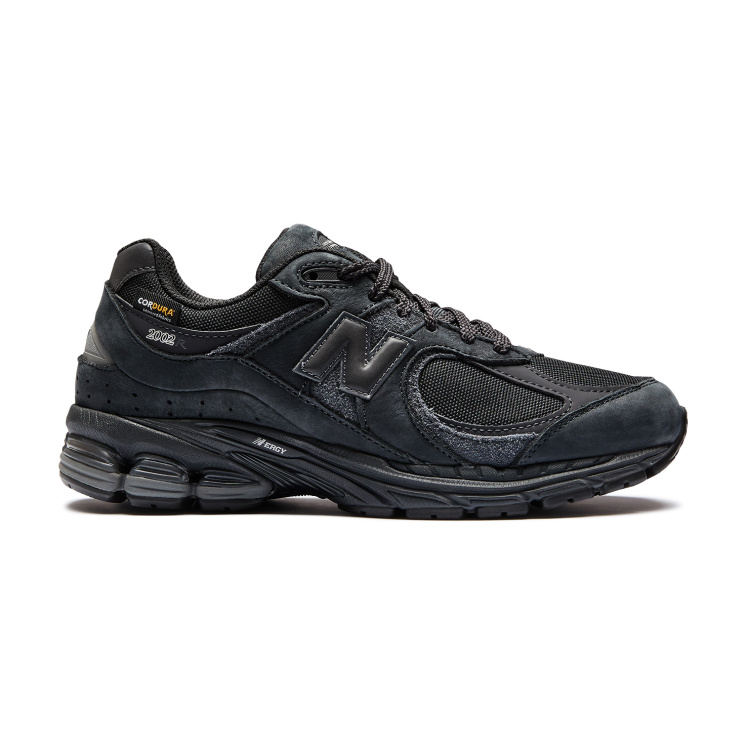 Мужские кроссовки New Balance 2002R