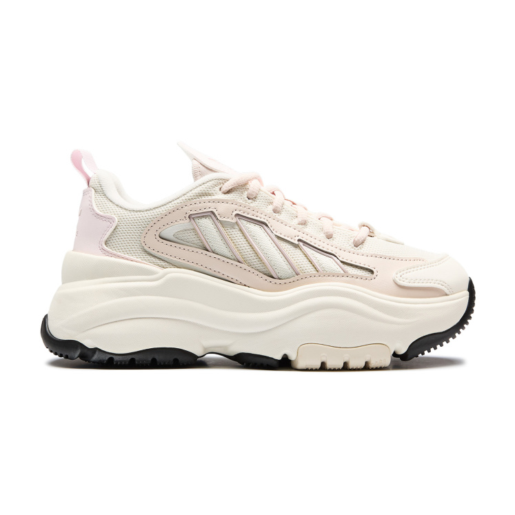 Женские кроссовки adidas OZGAIA