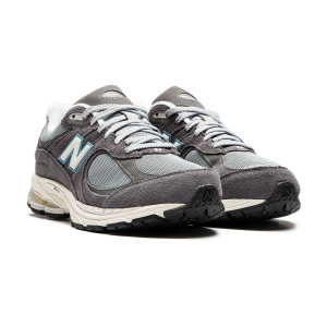 Мужские кроссовки New Balance 2002R