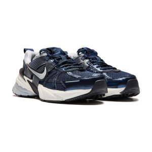 Мужские кроссовки Nike V2K RUN