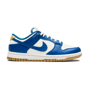 Женские кеды Nike Dunk Low