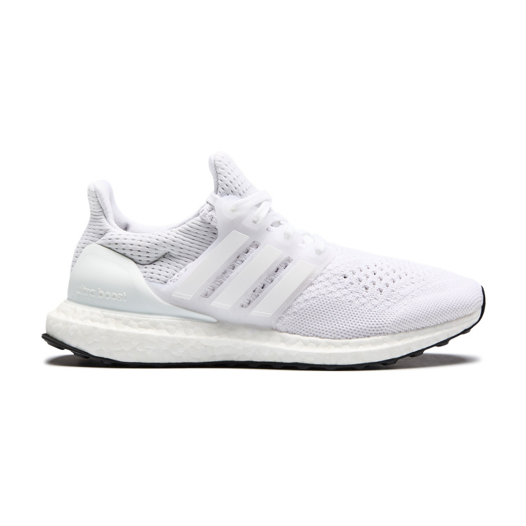 Женские кроссовки adidas ULTRABOOST 1.0