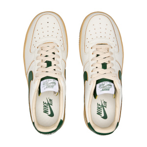 Женские кроссовки Nike Air Force 1 '07 LV8